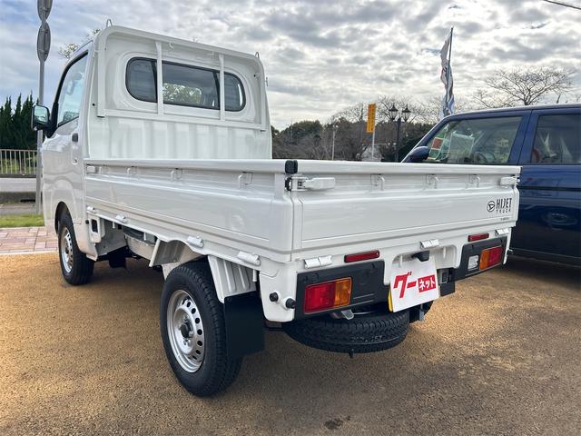 ハイゼットトラック スタンダード 4WD 3方開 AT 衝突被害軽減システム クリアランスソナー アイドリングストップ ESC エアコン パワーステアリング 運転席エアバッグ 助手席エアバッグ(11枚目)