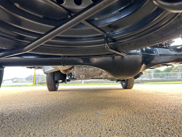 ハイゼットトラック スタンダード 4WD 3方開 AT 衝突被害軽減システム クリアランスソナー アイドリングストップ ESC エアコン パワーステアリング 運転席エアバッグ 助手席エアバッグ(16枚目)