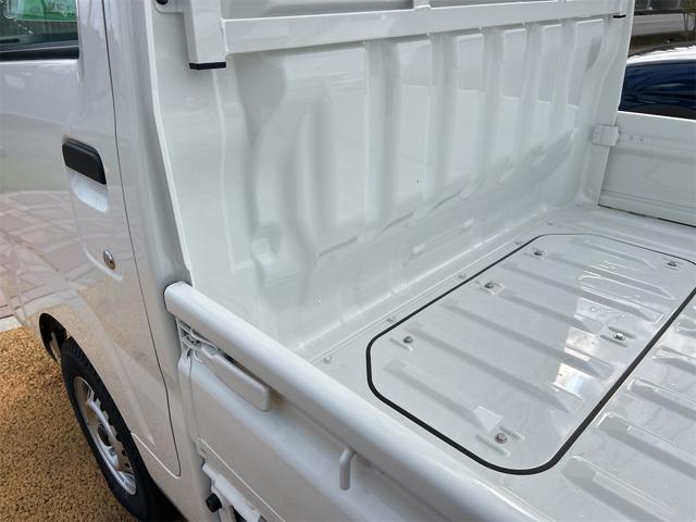 ハイゼットトラック スタンダード 4WD 3方開 AT 衝突被害軽減システム クリアランスソナー アイドリングストップ ESC エアコン パワーステアリング 運転席エアバッグ 助手席エアバッグ(21枚目)