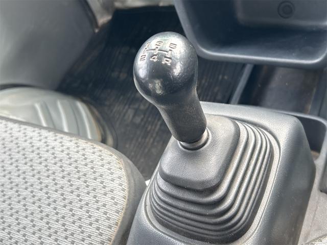 キャリイトラック KCエアコン・パワステ 4WD 3方開 幌付トラック MT エアコン パワーステアリング 運転席エアバッグ 助手席エアバッグ(38枚目)