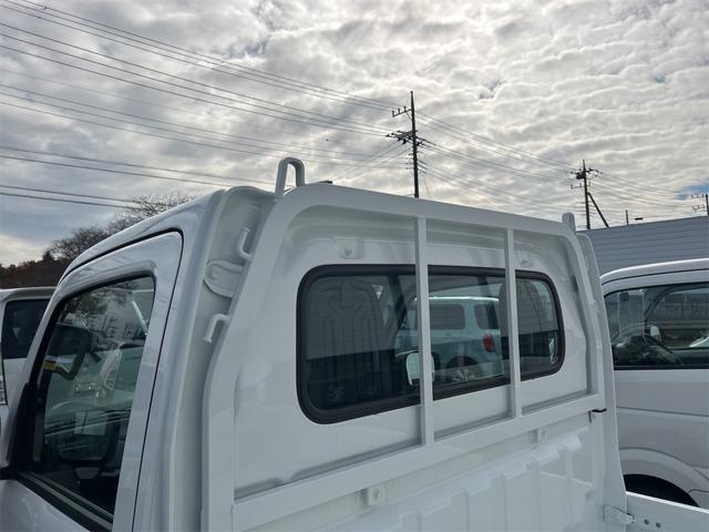 キャリイトラック ＫＣエアコン・パワステ　４ＷＤ　軽トラック　ＭＴ　クリアランスソナー　アイドリングストップ　オートライト　ＡＢＳ　ＥＳＣ　エアコン　パワーステアリング　パワーウィンドウ　運転席エアバッグ　助手席エアバッグ（30枚目）
