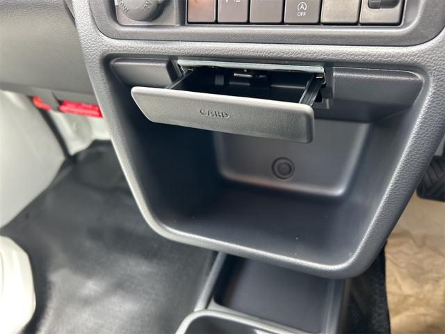 キャリイトラック ＫＣエアコン・パワステ　４ＷＤ　軽トラック　ＭＴ　クリアランスソナー　アイドリングストップ　オートライト　ＡＢＳ　ＥＳＣ　エアコン　パワーステアリング　パワーウィンドウ　運転席エアバッグ　助手席エアバッグ（42枚目）