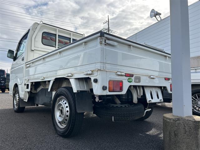キャリイトラック ＫＣ　４ＷＤ　軽トラック　ＭＴ　エアコン　運転席エアバッグ（11枚目）
