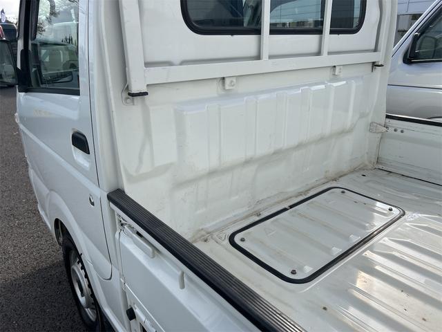 キャリイトラック ＫＣ　４ＷＤ　軽トラック　ＭＴ　エアコン　運転席エアバッグ（20枚目）