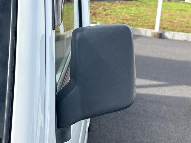 キャリイトラック ＫＣ　４ＷＤ　軽トラック　ＭＴ　エアコン　運転席エアバッグ（24枚目）