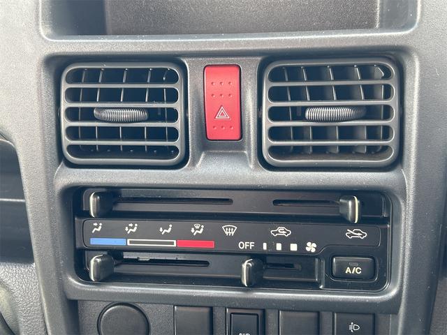 キャリイトラック ＫＣ　４ＷＤ　軽トラック　ＭＴ　エアコン　運転席エアバッグ（38枚目）