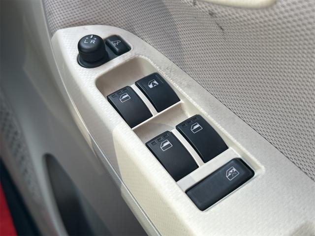 ムーヴ Ｌ　ＳＡＩＩＩ　バックカメラ　ナビ　ＴＶ　衝突被害軽減システム　オートマチックハイビーム　キーレスエントリー　アイドリングストップ　電動格納ミラー　ベンチシート　盗難防止システム　ＡＢＳ（9枚目）