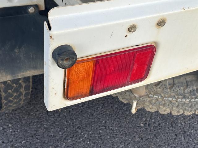 キャリイトラック 頑丈ダンプ 4WD 軽トラック ダンプ MT エアコン 運転席エアバッグ(13枚目)