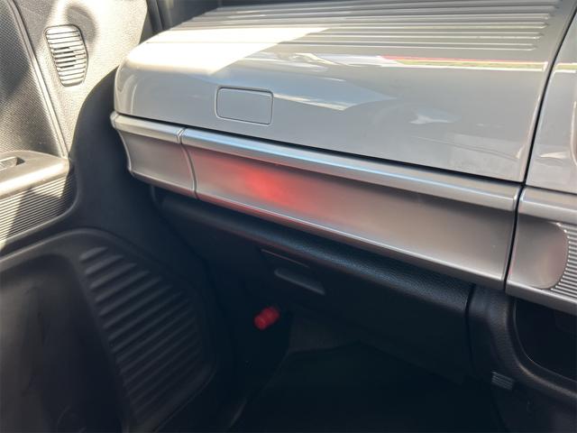 スペーシア ハイブリッドX ドライブレコーダー 両側電動スライドドア クリアランスソナー レーンアシスト 衝突被害軽減システム オートライト スマートキー アイドリングストップ 電動格納ミラー シートヒーター ベンチシート(43枚目)