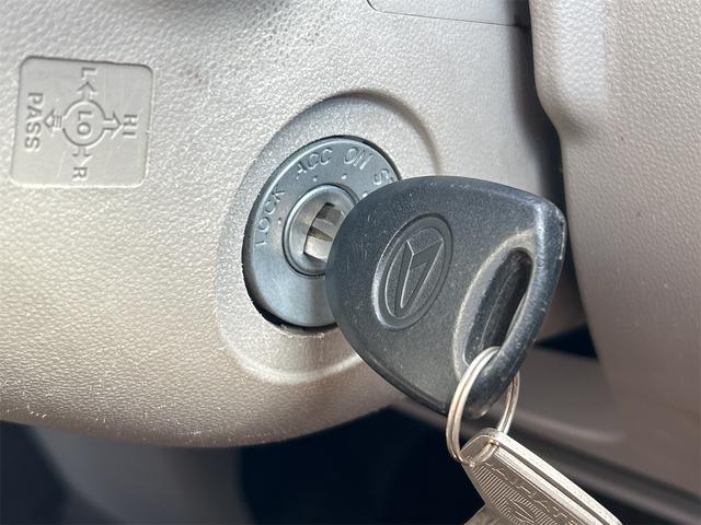 タント L バックカメラ 両側スライドドア ナビ TV キーレスエントリー アイドリングストップ 電動格納ミラー ベンチシート CVT 盗難防止システム ABS ESC CD USB 衝突安全ボディ エアコン(9枚目)