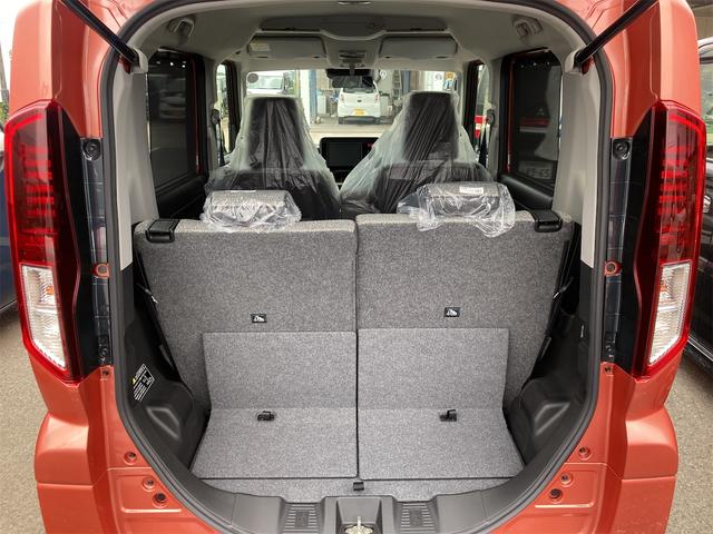 スペーシア ハイブリッドＸ　両側電動スライドドア　クリアランスソナー　オートクルーズコントロール　衝突被害軽減システム　オートライト　ＬＥＤヘッドランプ　スマートキー　アイドリングストップ　電動格納ミラー　シートヒーター（19枚目）