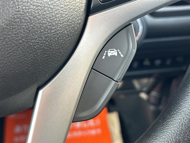 クロスビー ハイブリッドMV クリアランスソナー オートクルーズコントロール レーンアシスト 衝突被害軽減システム オートライト アルミホイール スマートキー アイドリングストップ 電動格納ミラー シートヒーター AT(41枚目)