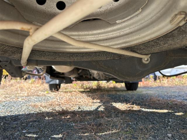 スクラムトラック ＫＣパワステ　ＭＴ　エアコン　パワーステアリング　運転席エアバッグ（14枚目）