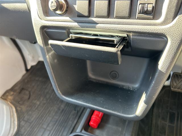 スクラムトラック ＫＣパワステ　ＭＴ　エアコン　パワーステアリング　運転席エアバッグ（36枚目）