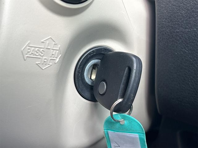 ワゴンＲスマイル Ｇ　両側スライドドア　クリアランスソナー　レーンアシスト　衝突被害軽減システム　オートライト　キーレスエントリー　電動格納ミラー　ベンチシート　ＣＶＴ　盗難防止システム　ＡＢＳ　ＥＳＣ　衝突安全ボディ（11枚目）