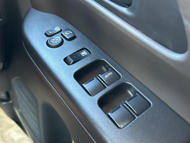 スペーシア ハイブリッドＸ　両側電動スライドドア　レーンアシスト　衝突被害軽減システム　オートライト　ＬＥＤヘッドランプ　スマートキー　アイドリングストップ　電動格納ミラー　シートヒーター　ベンチシート（46枚目）