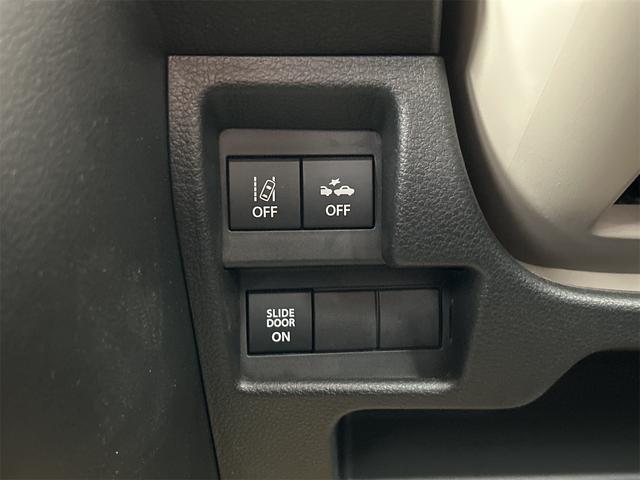 �y���[���A�V�X�g�z���s���ɃJ�����ŎԐ���F�����A�Ԑ�����E�������ȂƂ��Ɍx��𔭂�����A����ɐi��ŃX�e�A�����O�␳���s�����肷��@�\�B