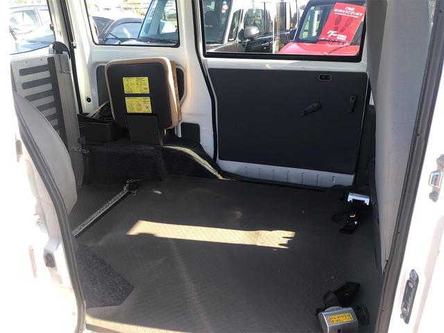 クリッパーバン 　福祉車　パワステ　パワーウィンドウ　切り替え式４ＷＤ　ＡＣ（15枚目）