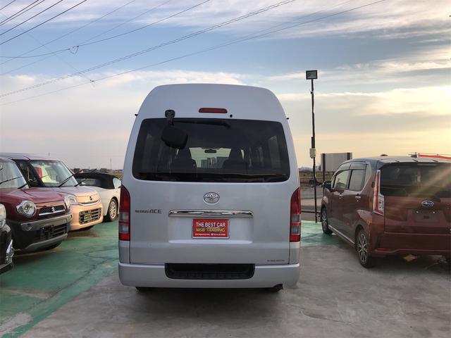 レジアスエースバン ロングＤＸ　ＧＬパッケージ　ナビＴＶ　ワンセグＴＶ　ＥＴＣ　電動格納ミラー　パワーウィンドウ　パワーステアリング　エアコン　タイベル交換済み（4枚目）