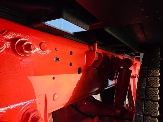 プロフィア ベースグレード 平成20年9月モデル 積載12300kg 荷台寸法890x240 車検令和8年11月まで タダノZF503SL 3段クレーン付 ラジコン・フックイン ベッド付き(19枚目)