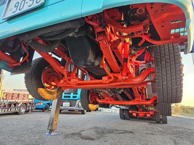 プロフィア ベースグレード 平成20年9月モデル 積載12300kg 荷台寸法890x240 車検令和8年11月まで タダノZF503SL 3段クレーン付 ラジコン・フックイン ベッド付き(32枚目)