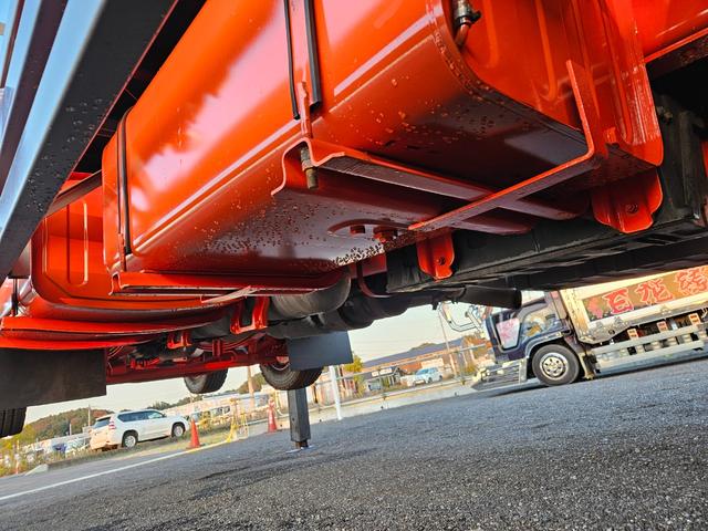プロフィア ベースグレード 平成20年9月モデル 積載12300kg 荷台寸法890x240 車検令和8年11月まで タダノZF503SL 3段クレーン付 ラジコン・フックイン ベッド付き(46枚目)