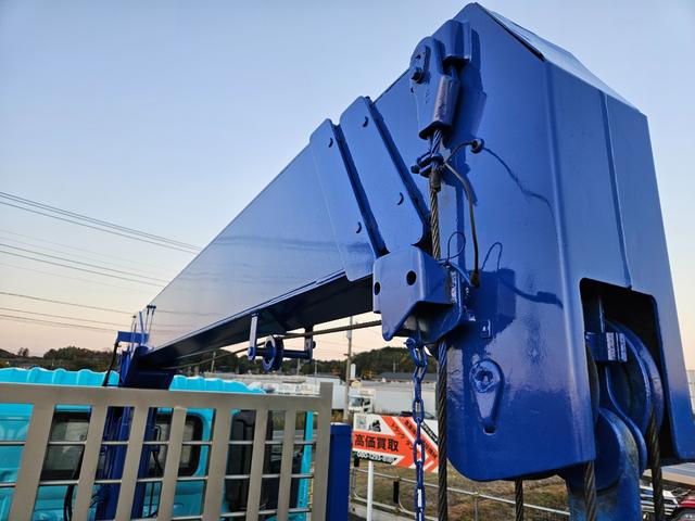 プロフィア ベースグレード 平成20年9月モデル 積載12300kg 荷台寸法890x240 車検令和8年11月まで タダノZF503SL 3段クレーン付 ラジコン・フックイン ベッド付き(60枚目)