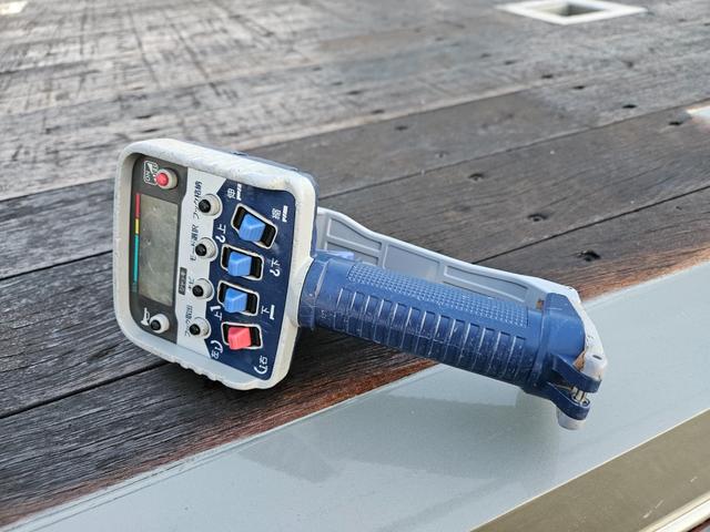 プロフィア ベースグレード 平成20年9月モデル 積載12300kg 荷台寸法890x240 車検令和8年11月まで タダノZF503SL 3段クレーン付 ラジコン・フックイン ベッド付き(64枚目)