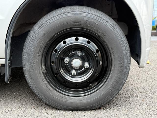 エブリイ PC MT車 ナビ ETC バックカメラ フルフラットシート(11枚目)