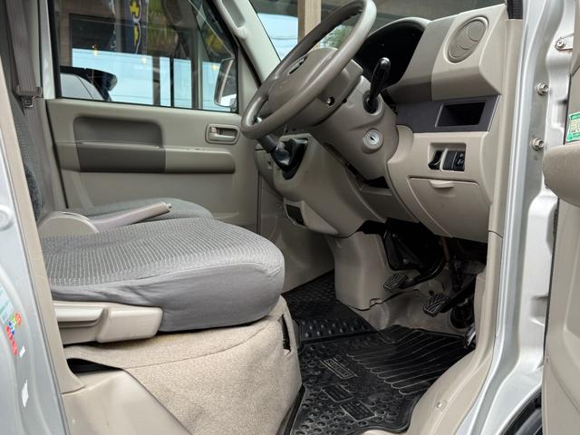 エブリイ PC MT車 ナビ ETC バックカメラ フルフラットシート(14枚目)