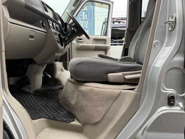 エブリイ PC MT車 ナビ ETC バックカメラ フルフラットシート(23枚目)