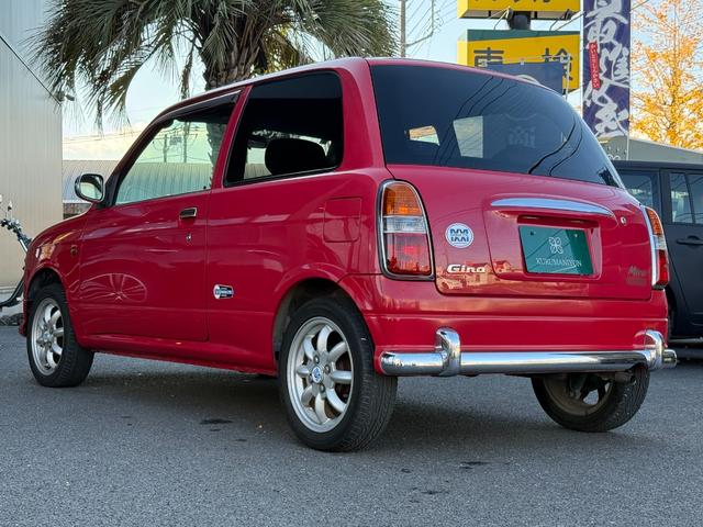 ミラジーノ ミニライトスペシャル レトロで愛らしい見た目(3枚目)