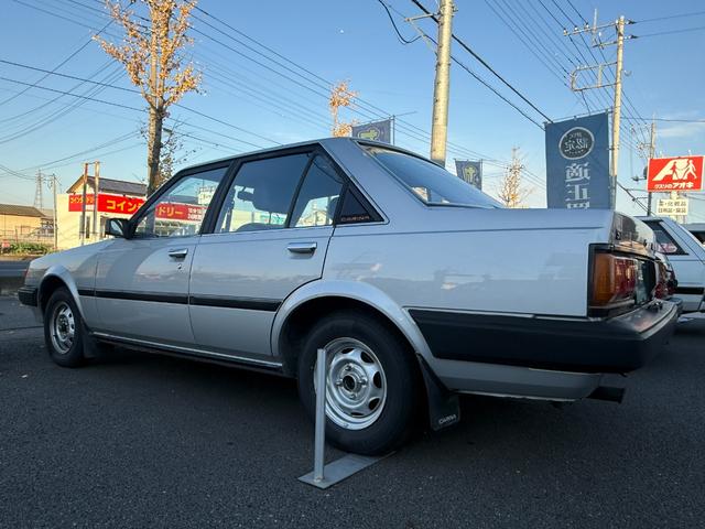 カリーナ SD FR車(4枚目)