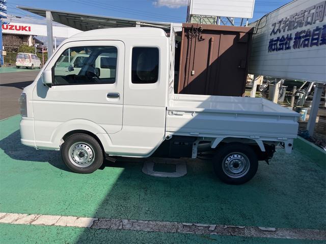 スーパーキャリイ 4WD 軽トラック AT 衝突被害軽減システム クリアランスソナー レーンアシスト アイドリングストップ 電動格納ミラー オートライト ESC エアコン パワーウィンドウ 運転席エアバッグ(16枚目)