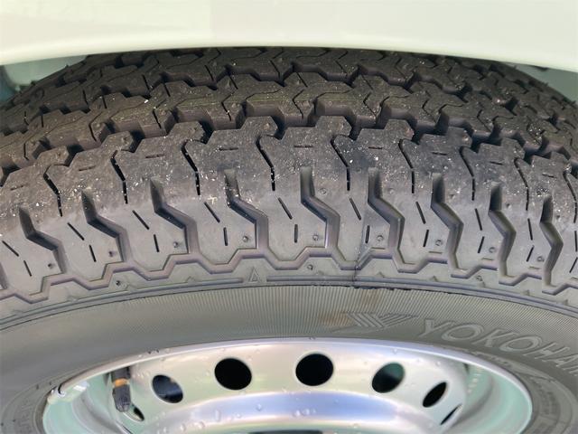 スーパーキャリイ 4WD 軽トラック AT 衝突被害軽減システム クリアランスソナー レーンアシスト アイドリングストップ 電動格納ミラー オートライト ESC エアコン パワーウィンドウ 運転席エアバッグ(24枚目)