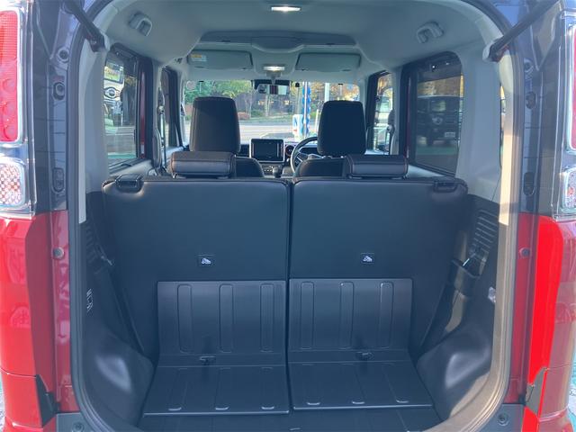 スペーシアギア 　ＥＴＣ　両側電動スライドドア　クリアランスソナー　レーンアシスト　衝突被害軽減システム　オートライト　スマートキー　アイドリングストップ　ベンチシート　ＣＶＴ　ＥＳＣ　ルーフレール（19枚目）