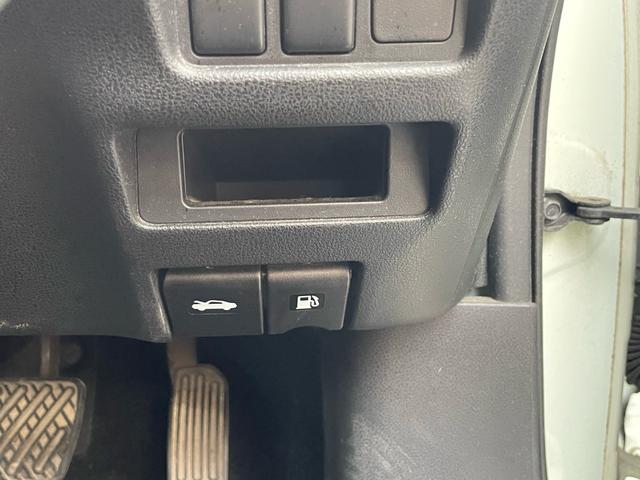 ジューク １５ＲＸ　Ｂｌｕｅｔｏｏｔｈ　バックカメラ　ＥＴＣ　オートエアコン　スマートキー（19枚目）