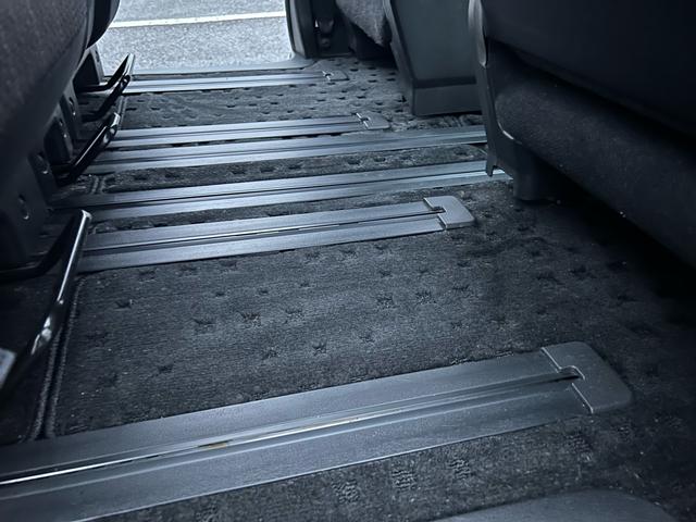 セレナ ハイウェイスターS-HVアドバンスドセーフティパック(34枚目)