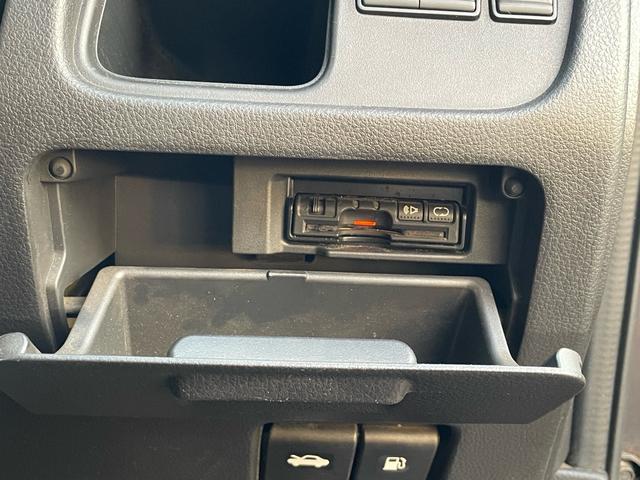 セレナ ハイウェイスター　車検２年付　両側電動スライドドア　Ｂｌｕｅｔｏｏｔｈ　バックカメラ　ＥＴＣ（16枚目）