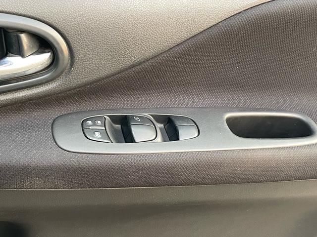 セレナ ハイウェイスター　車検２年付　両側電動スライドドア　Ｂｌｕｅｔｏｏｔｈ　バックカメラ　ＥＴＣ（17枚目）