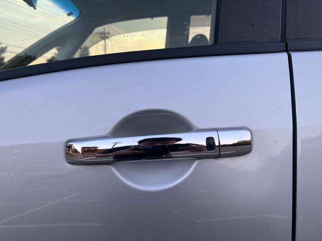 セレナ ２０Ｘ　Ｓ－ハイブリッド　車検２年付　ナビ（24枚目）