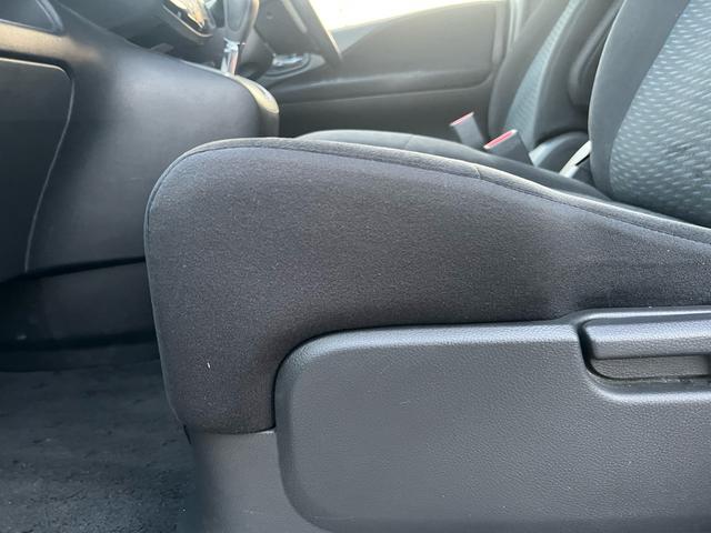 セレナ ２０Ｘ　Ｓ－ハイブリッド　車検２年付　ナビ（30枚目）