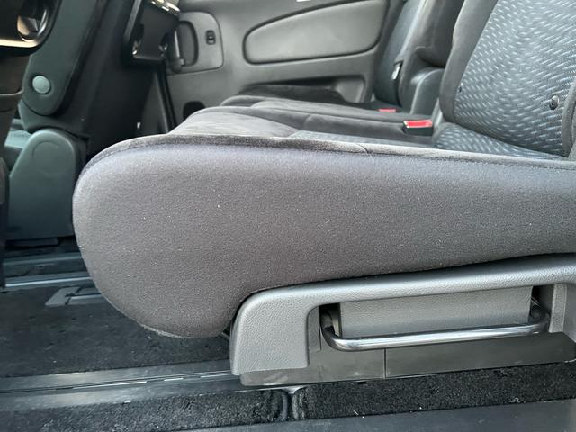 セレナ ２０Ｘ　Ｓ－ハイブリッド　車検２年付　ナビ（43枚目）