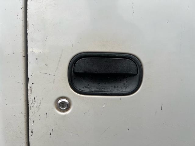 日産ディーゼル 　土砂ダンプ（11枚目）