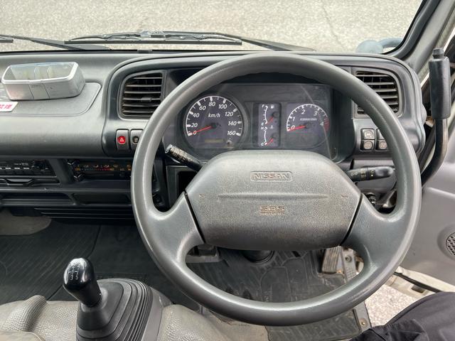 日産ディーゼル 　土砂ダンプ（20枚目）