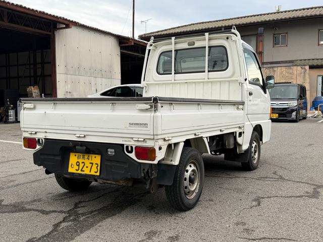 サンバートラック ベースグレード　ＭＴ５速（2枚目）