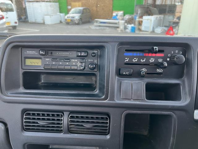 サンバートラック ＴＣ　車検２年付　エアコン　ＭＴ５速　４ＷＤ（20枚目）