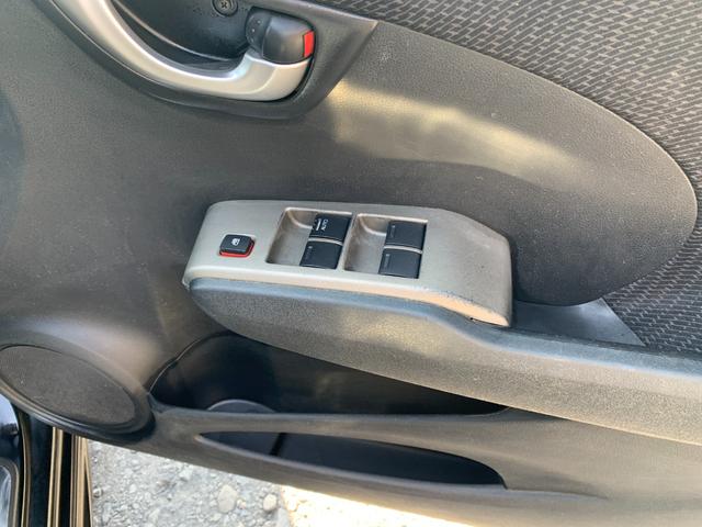 フィットハイブリッド ベースグレード ナビワンセグTVETC車検2年ドライブレコーダー(20枚目)