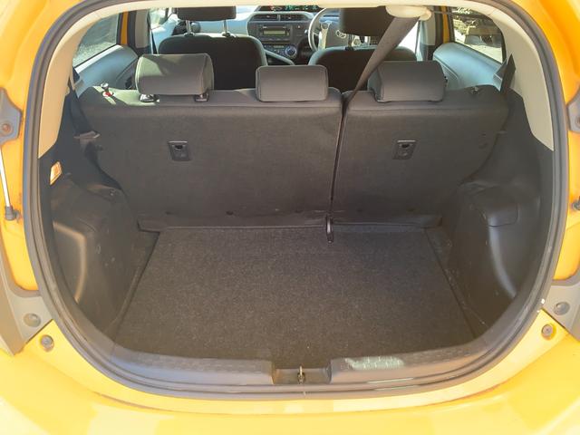 アクア S ナビバツクカメラETC車検2年(14枚目)