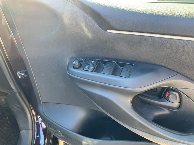 ヤリス ハイブリッドG ナビ全周囲カメラETC車検2年(18枚目)